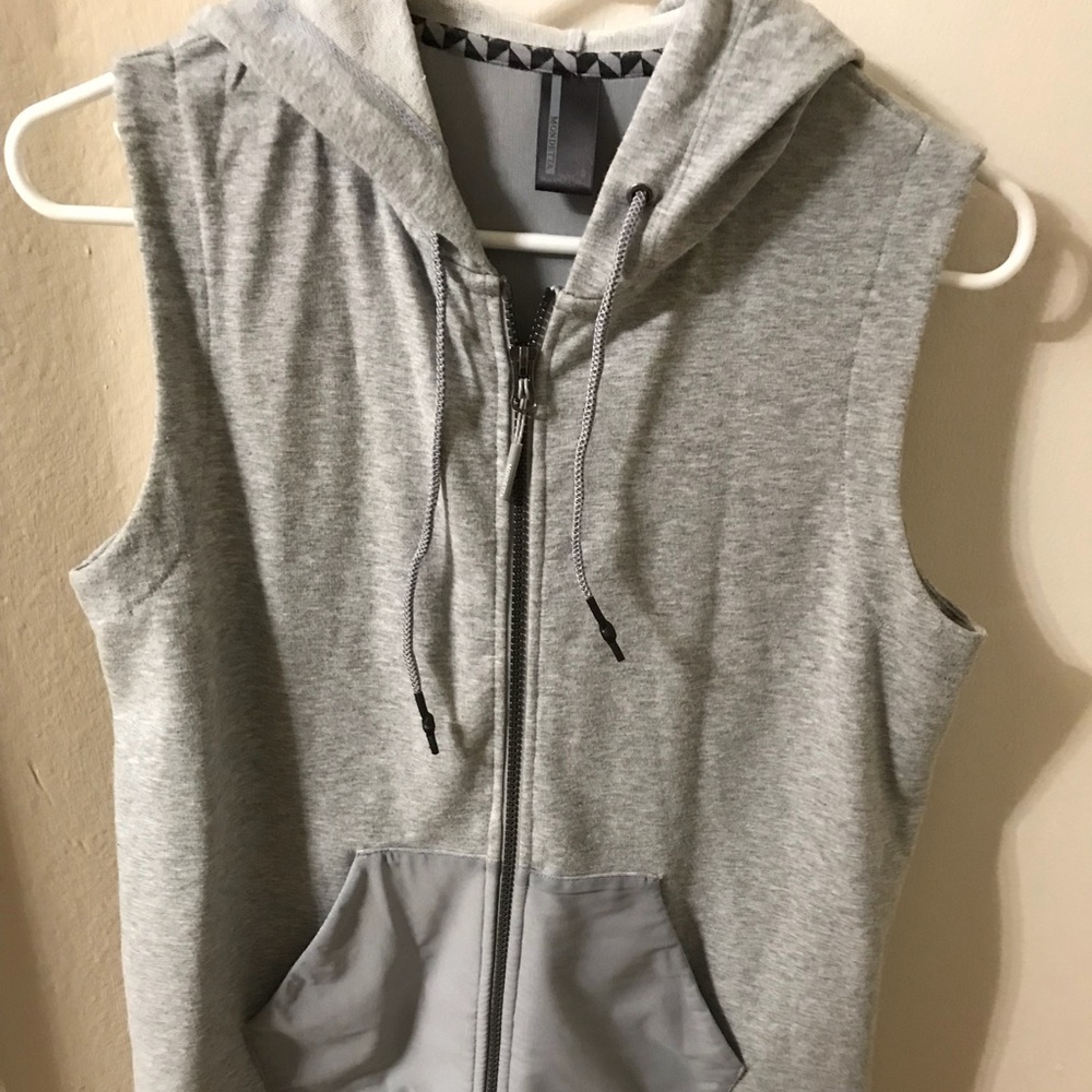 Mondetta Athletic Vest